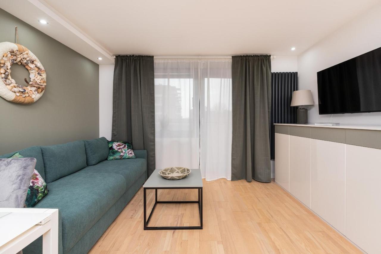 Cozy With Balcony In Dlugie Ogrody By Renters Danzig
